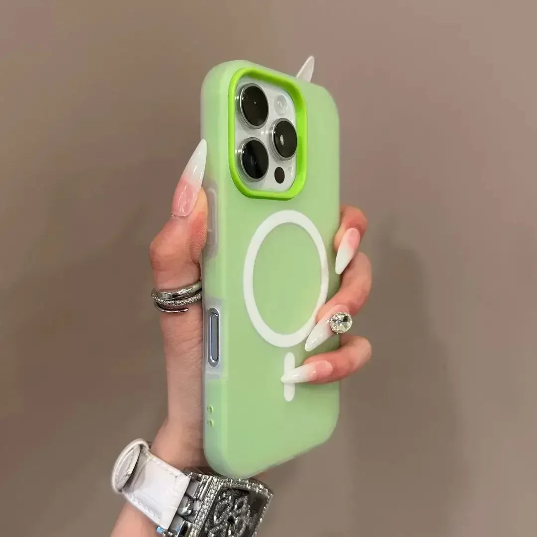 MagSafe Phone Case with Military-Grade Protection for iPhone Green Tidesmit