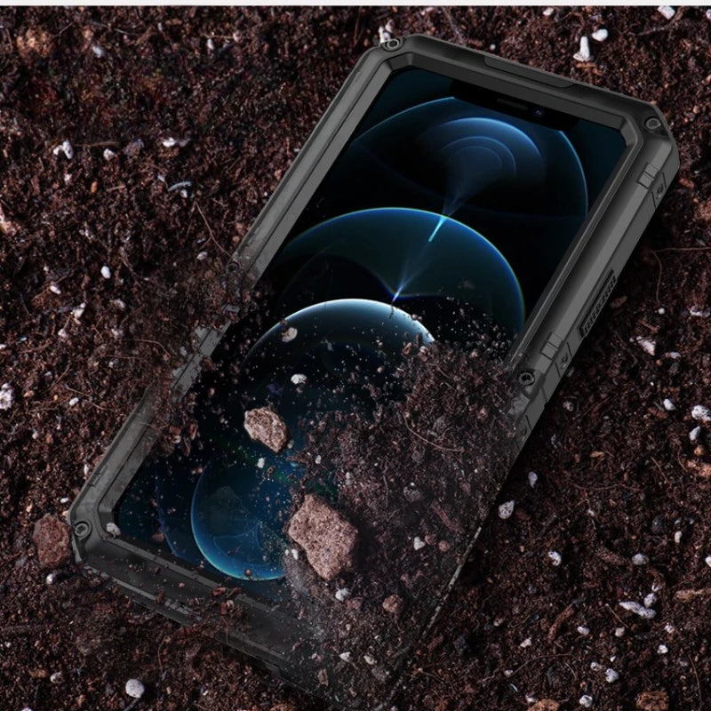 iPhone Shock-Absorbing Metal Case with Integrated Screen Guard Tidesmit