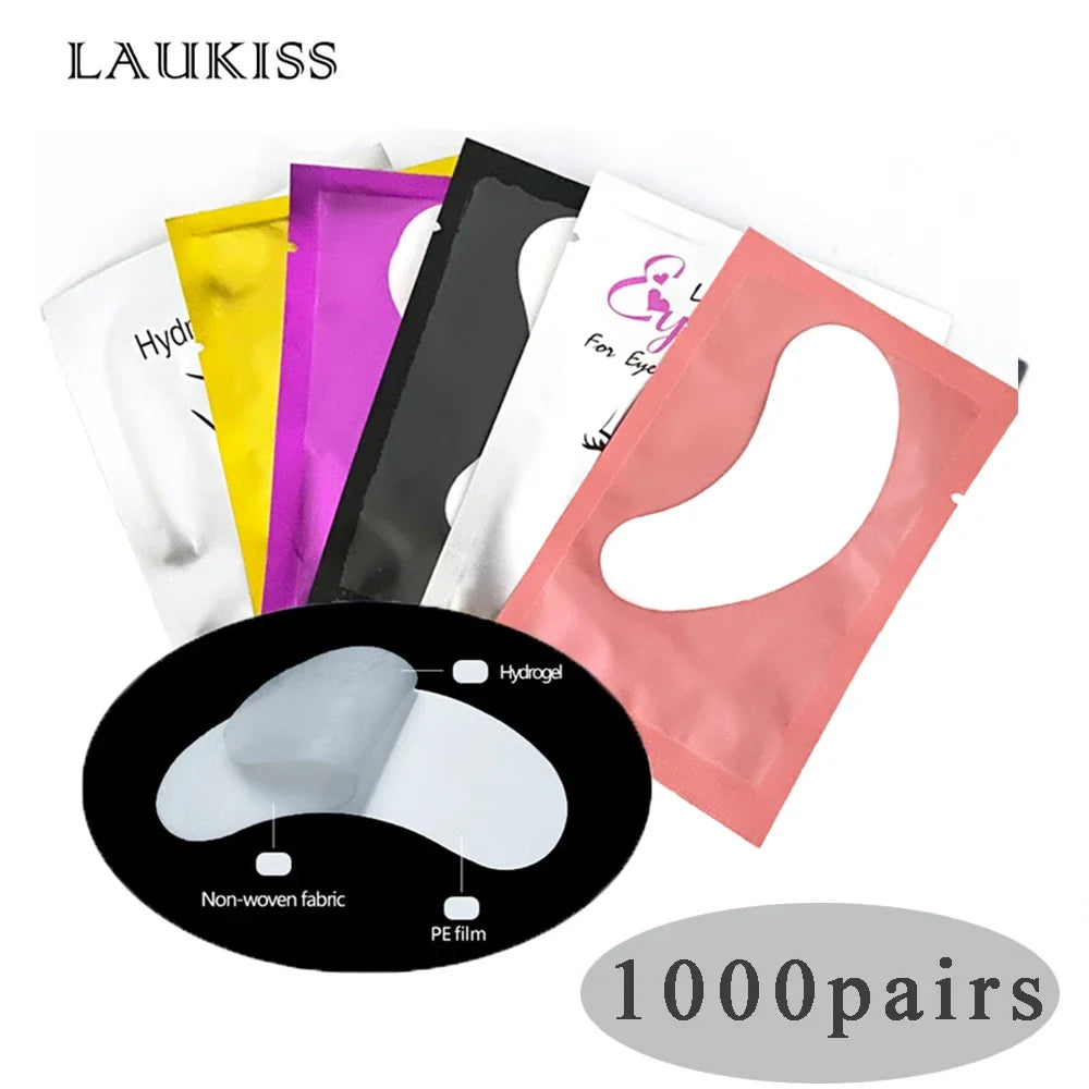 Multi-colored hydrogel under-eye patches for eyelash extensions in non-woven fabric and PE film individual packets.