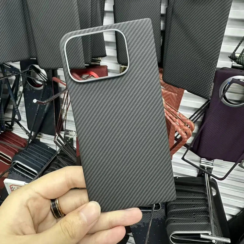 Google Pixel 10 Pro Fold Carbon Fiber Case | Slim Shock-Absorbing Cover Tidesmit