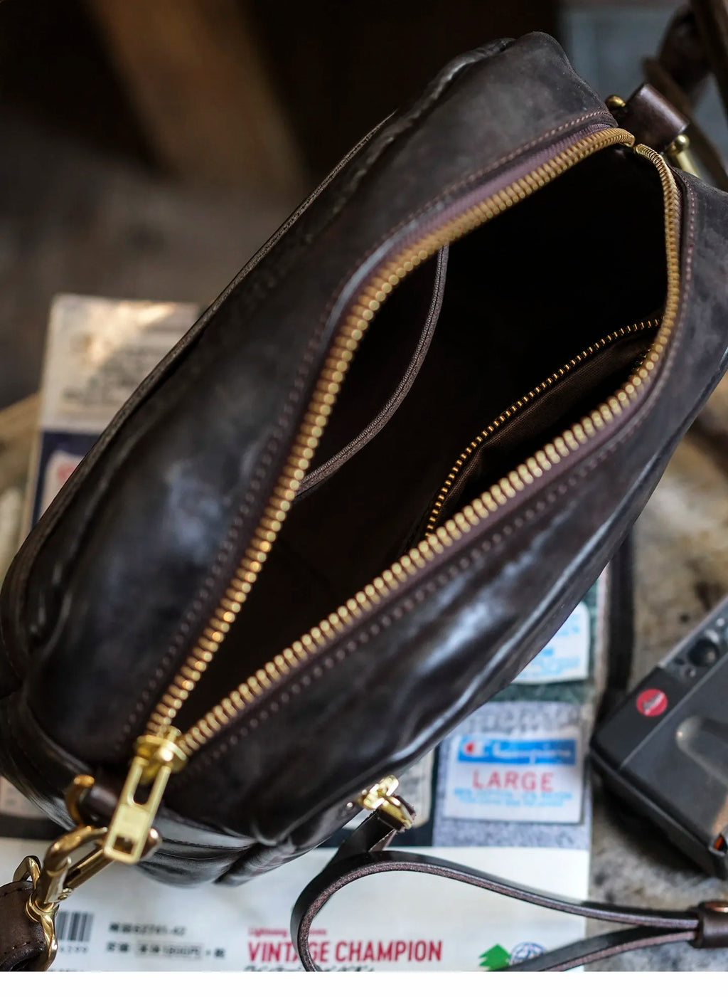 casual luxury padded genuine leather men's crossbody bag fashion vintage designer handmade real cow leather shoulder bag