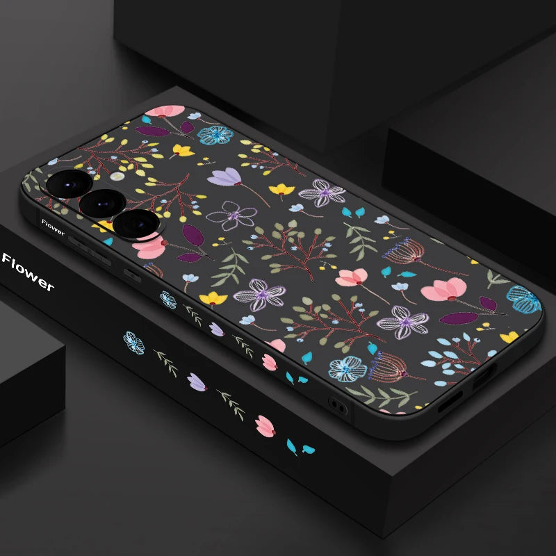 Floral Samsung Galaxy S25 Ultra Case | Slim Shock-Absorbing Cover A089 Black Tidesmit