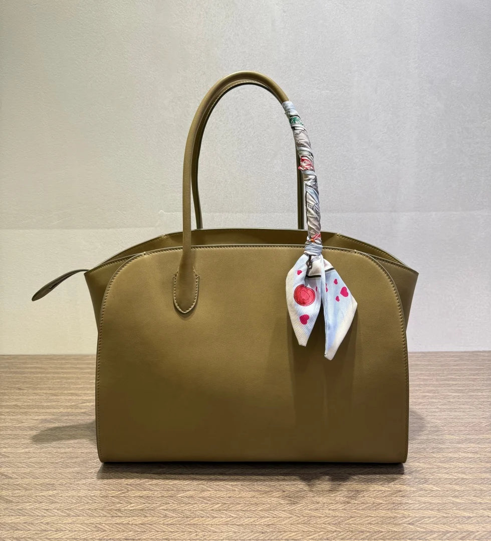 2026 high-quality genuine leather Marlo 12 inch 14 inch saddle leather tote bag, women's shoulder bag, high-end leather texture,