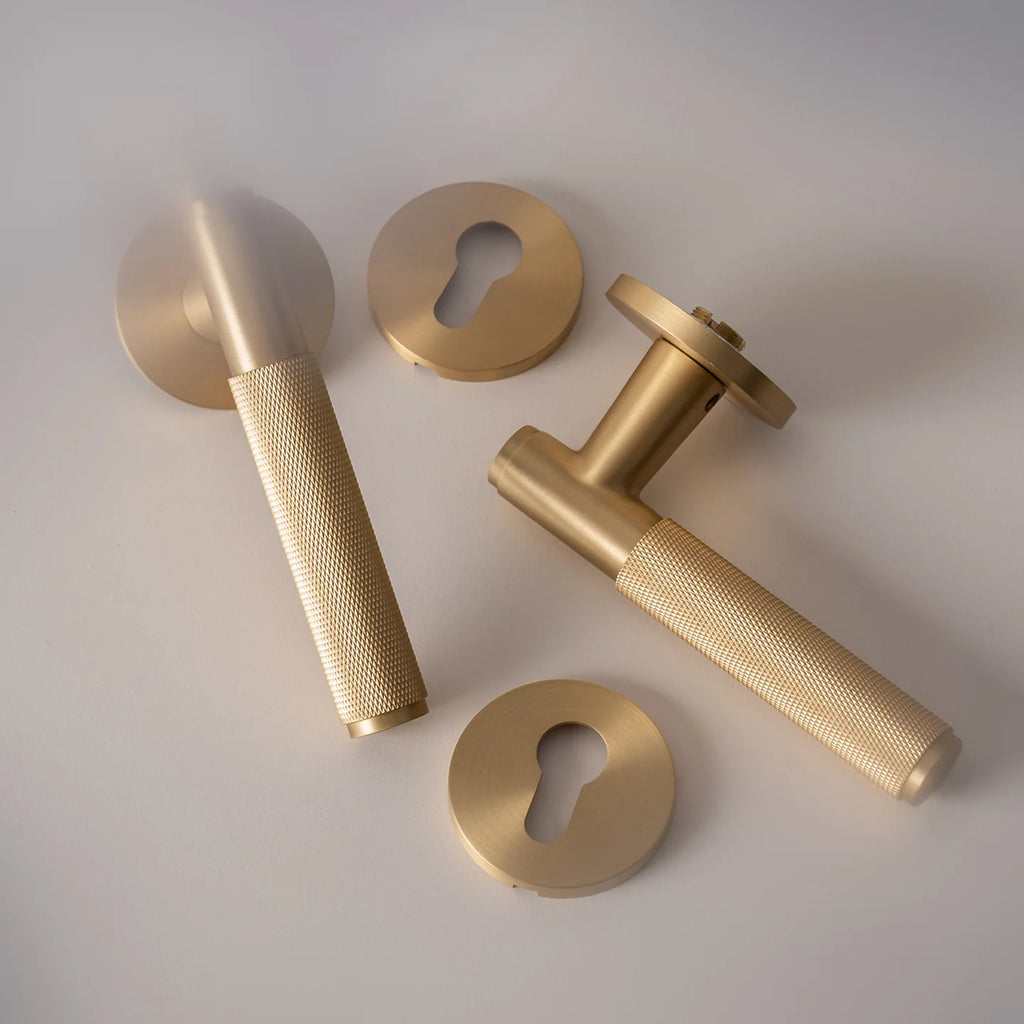DOOROOM Brass Door Lock Set Modern Knurled Matte Brushed Copper Interior Door Lock Decorative Lock Privacy Lock Passage Lock