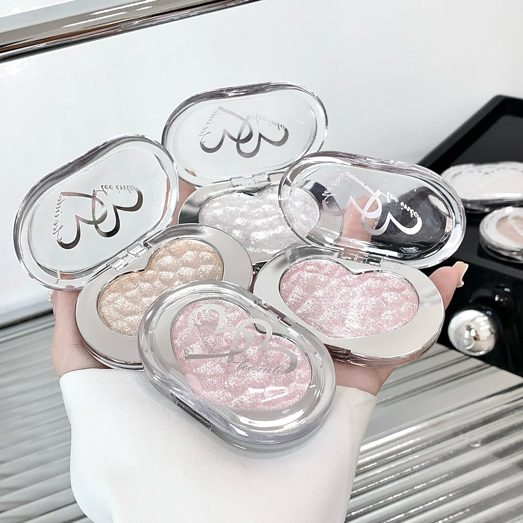 Tidesmit LEE INTO highlighter powder with pearlescent shimmer and silky long-lasting formula for bright face makeup