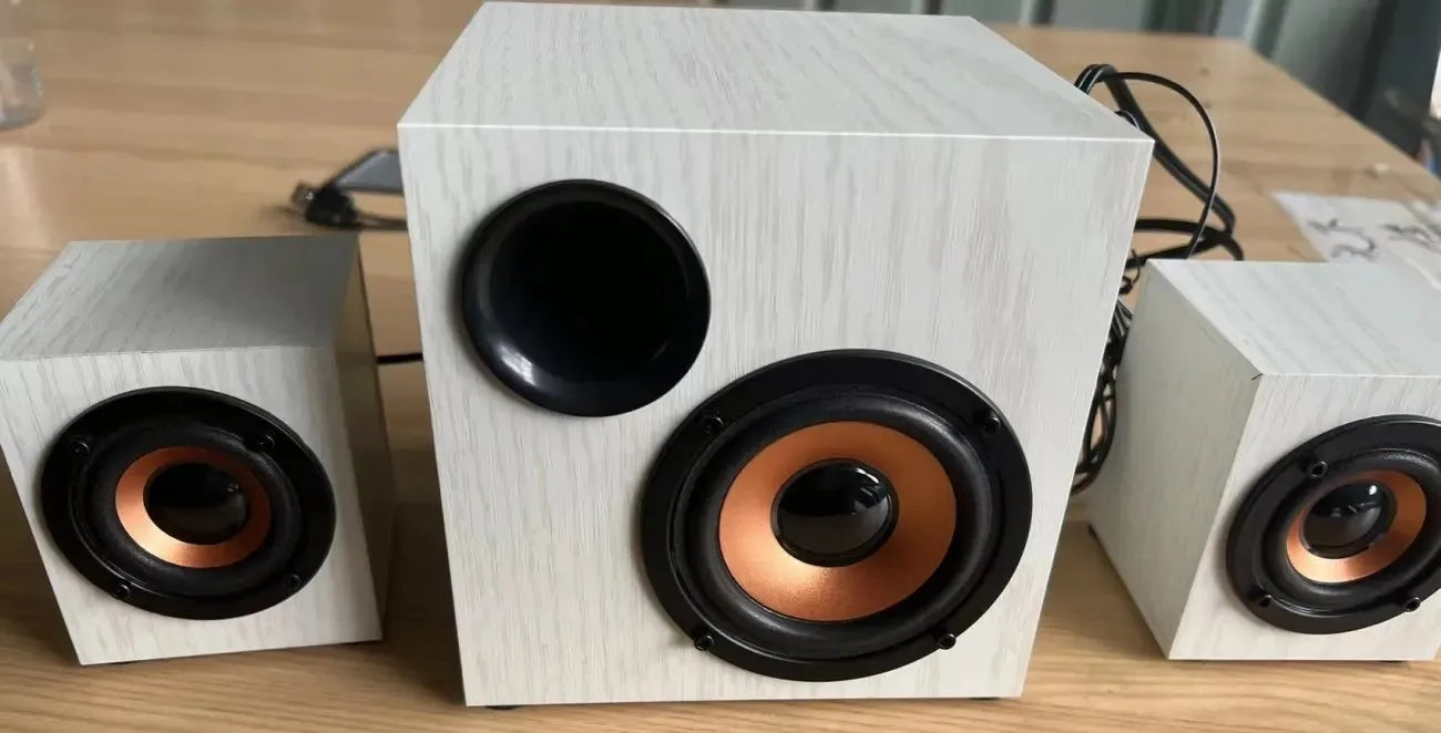 Portable Bluetooth Speaker - Wooden Desktop Audio with Deep Bass Tidesmit