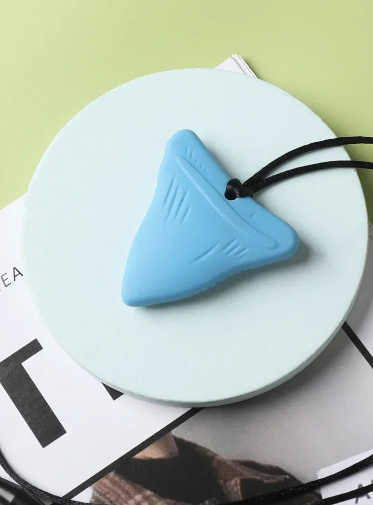 Sensory Chew Necklaces for Kids with Teething, for ADHD Autism Biting Needs, Oral Motor Chewy Teether Silicone Teethers
