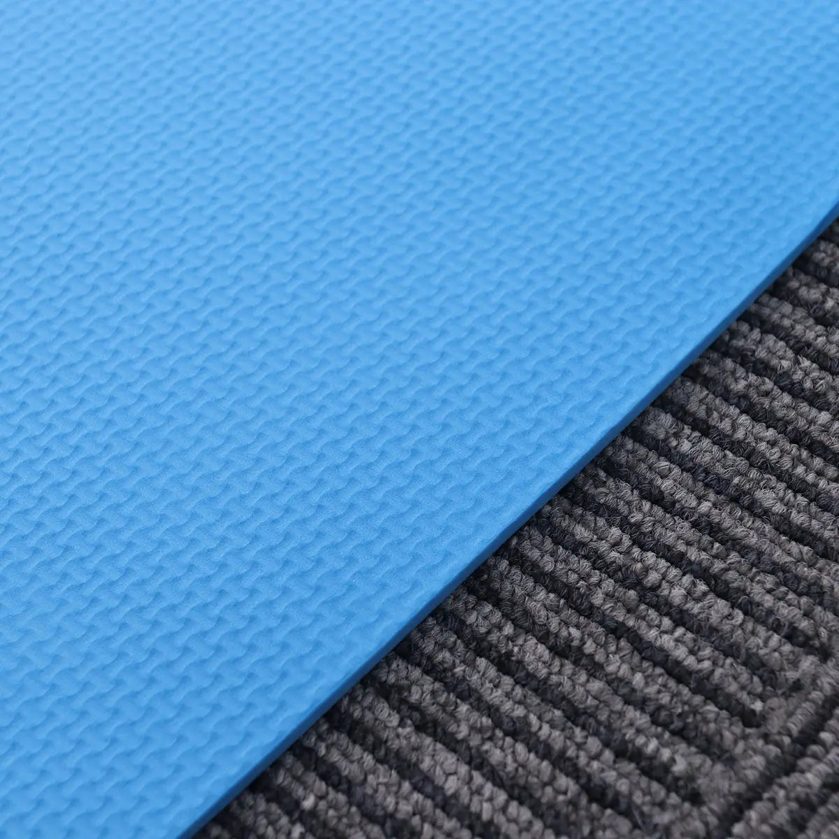 Anti-Slip Eva Yoga Mat Blue Portable Fitness Mat for Hot Yoga Pilates Aerobic Camping Exercise Stretching Routine Joint Support