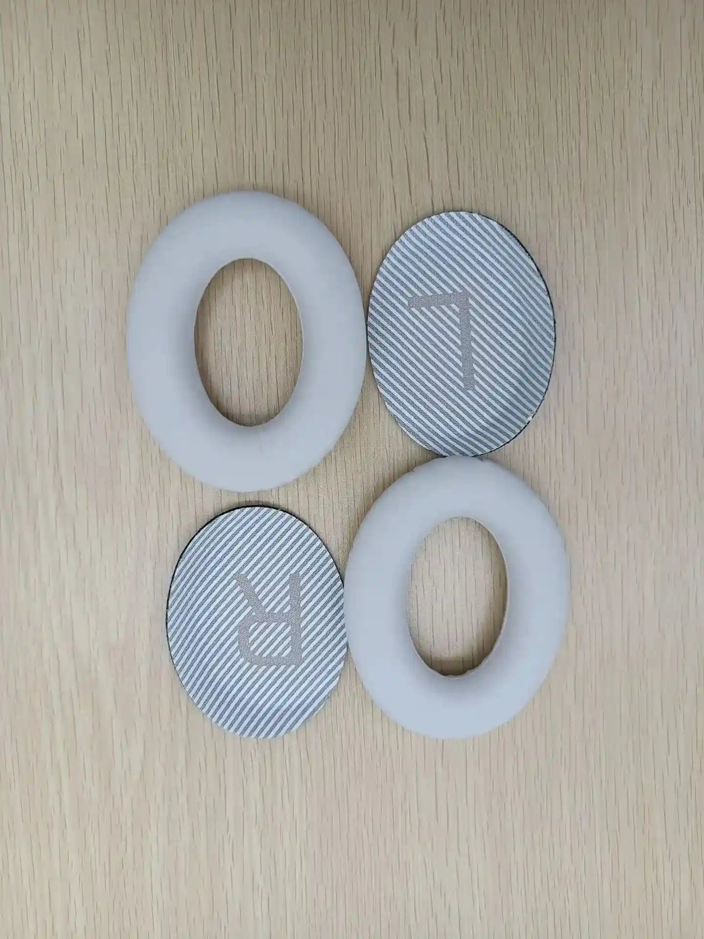 Bose QC35 Replacement Ear Pads - Soft Memory Foam Cushions WHITE Tidesmit