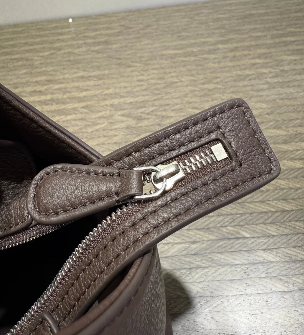 2026 new cow spine leather large capacity shoulder bag, leather handbag, commuting leather women's bag, high-end customized vers