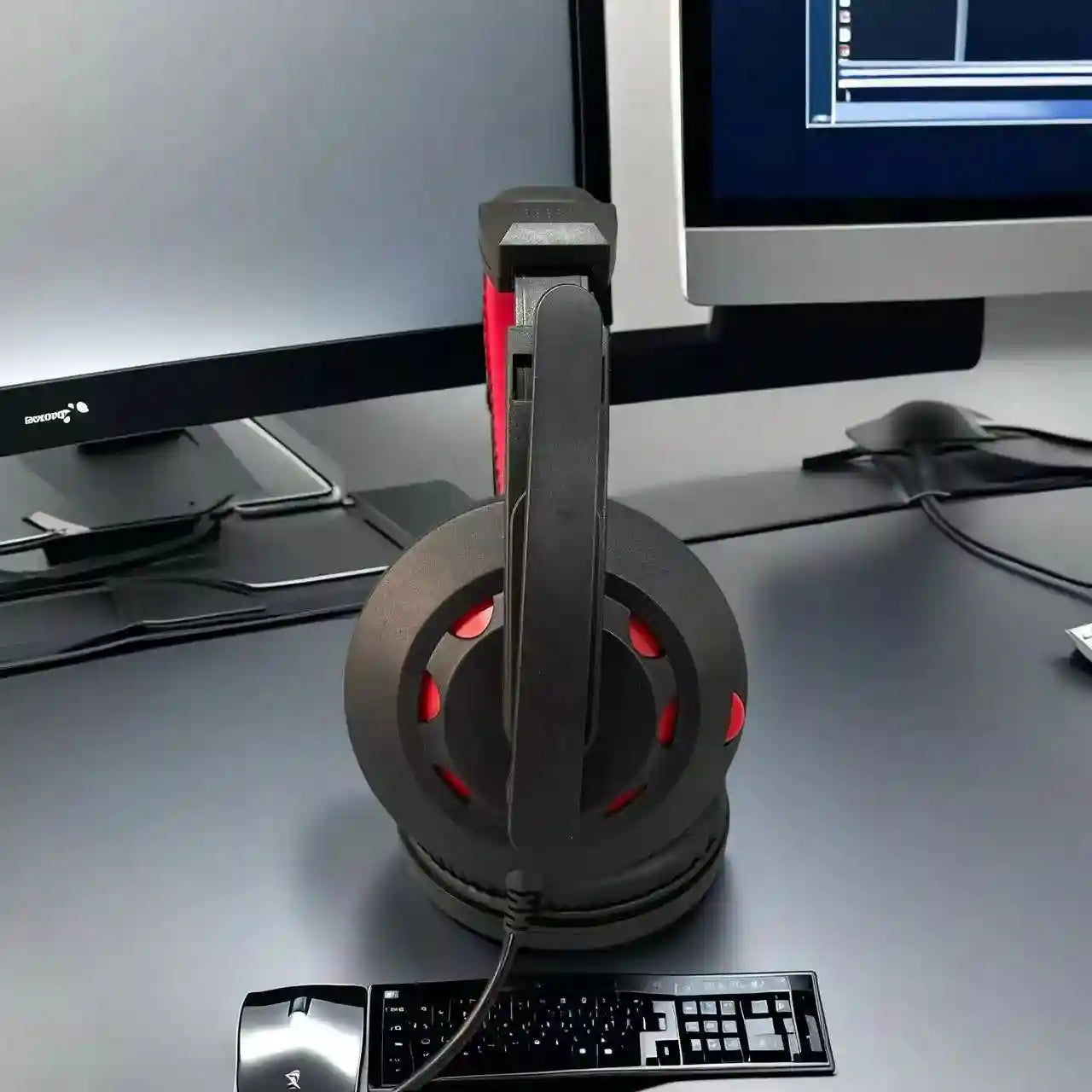 Tidesmit Red Over-Ear Gaming Headphones with Mic and Low Latency Audio Tidesmit