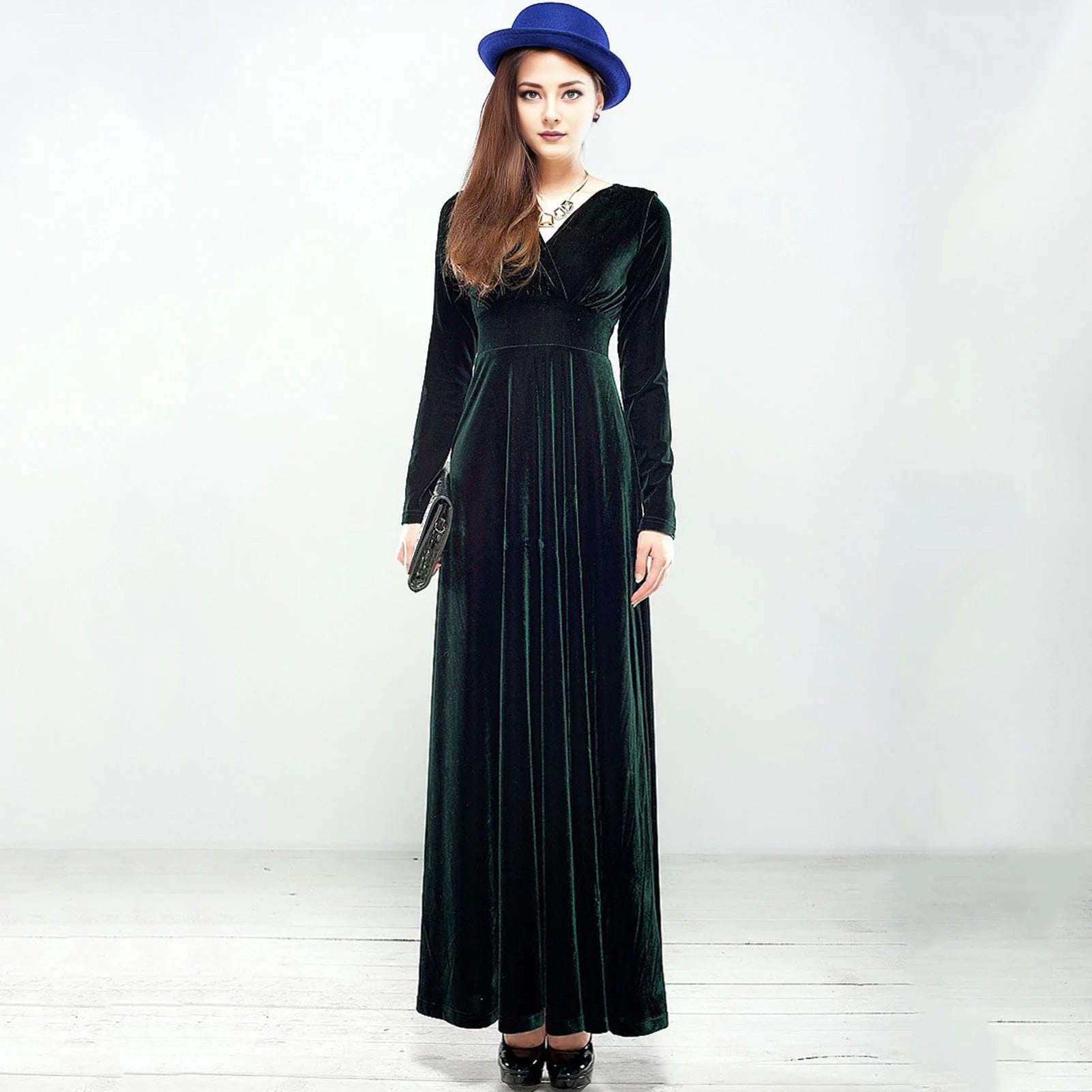 Vintage Women Autumn Long Sleeve V Neck Pleated Velvet Banquet Party Maxi Dress Party Wedding Elegant Evening dress 