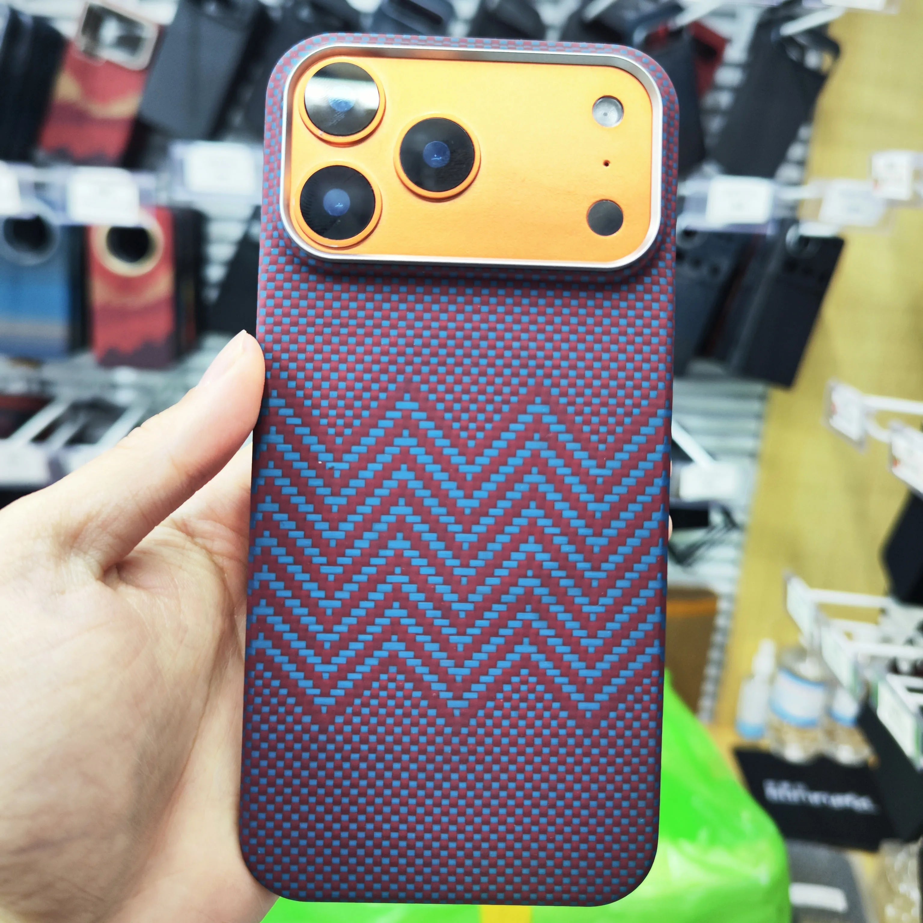 iPhone 17 Pro Max Aramid Fiber Case – Slim Magnetic Shock-Absorbing Cover Tidesmit