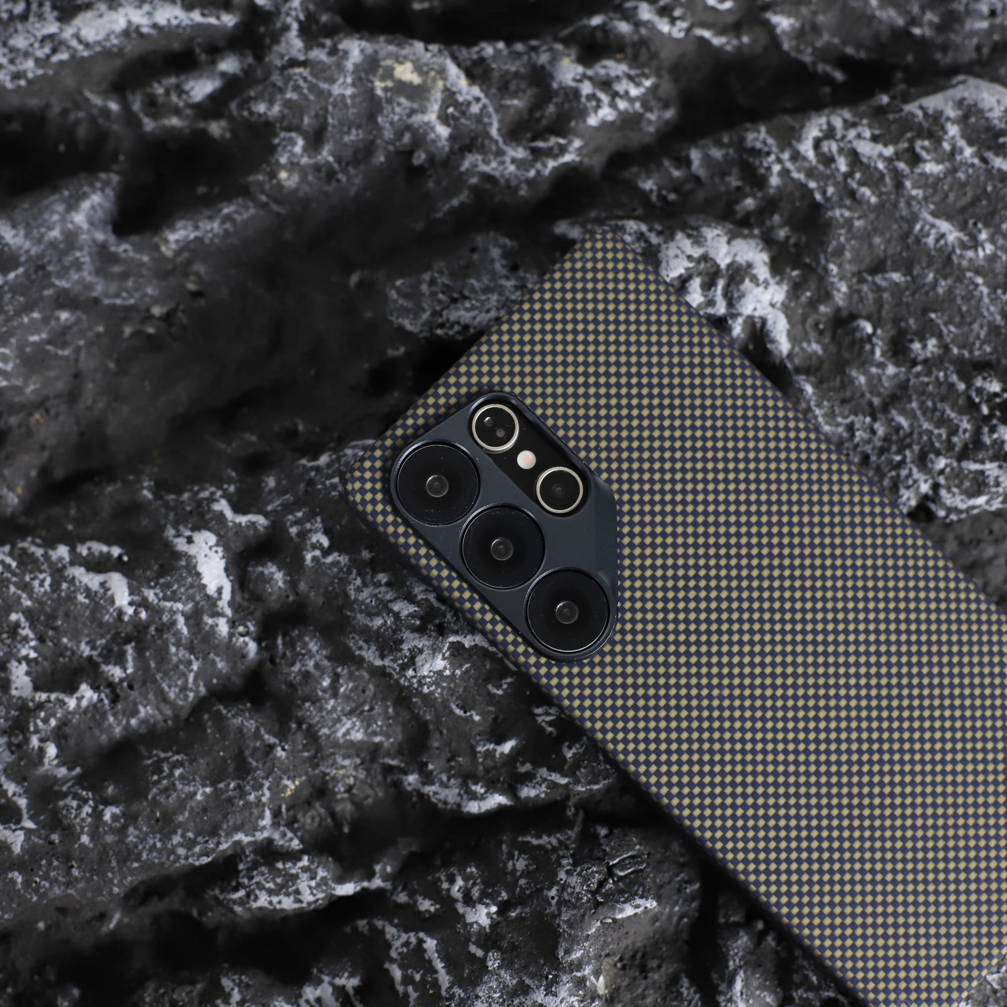 Samsung Galaxy S25 Ultra Aramid Fiber Slim Phone Case | Tidesmit Tidesmit