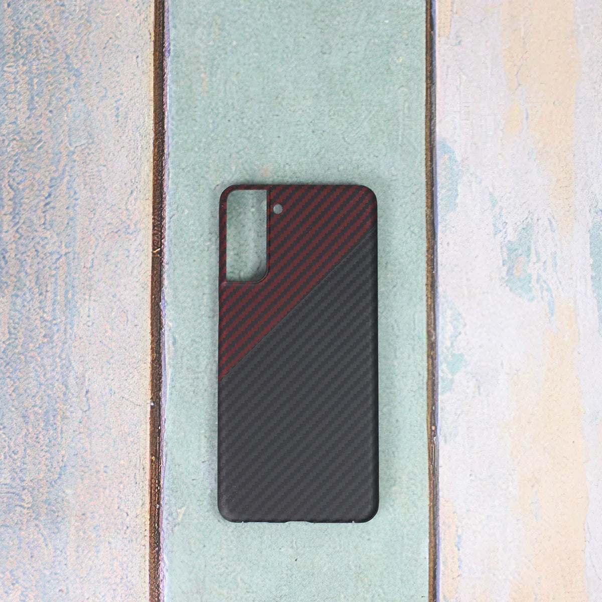 Samsung Galaxy S21 Ultra Carbon Fiber Case - Military-Grade Protection Red and Black Tidesmit