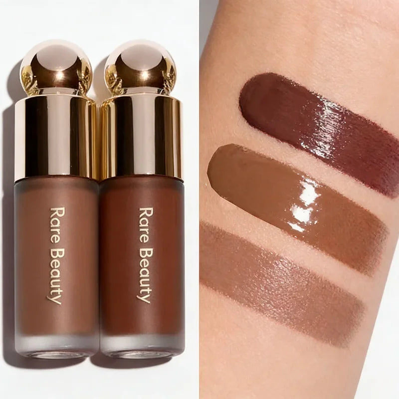 Tidesmit 2026 liquid highlighter and bronzer contouring cream showing shimmering texture close-up