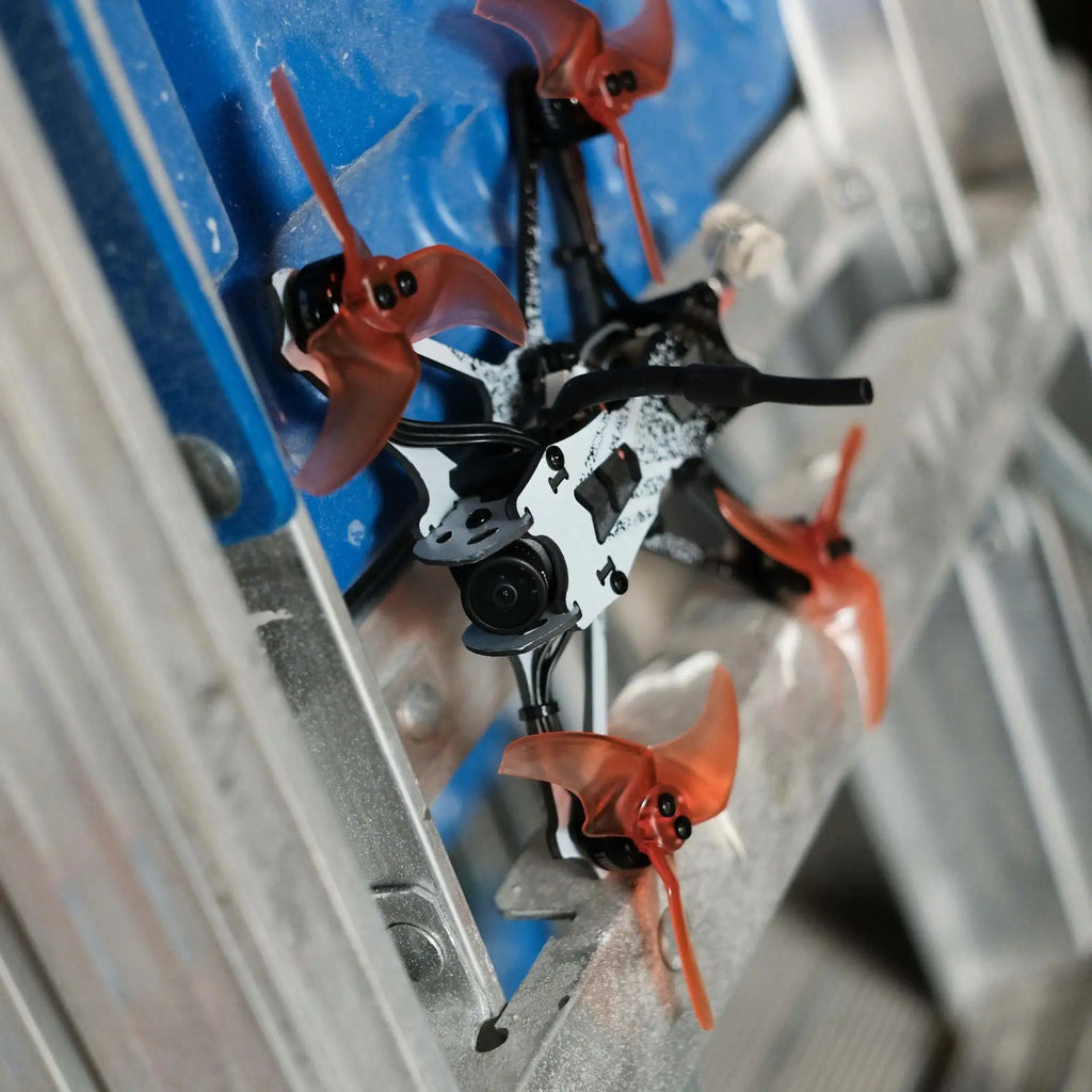 EMAX Tinyhawk Freestyle 2.5 Inch FPV Drone - Durable Brushless BNF Tidesmit