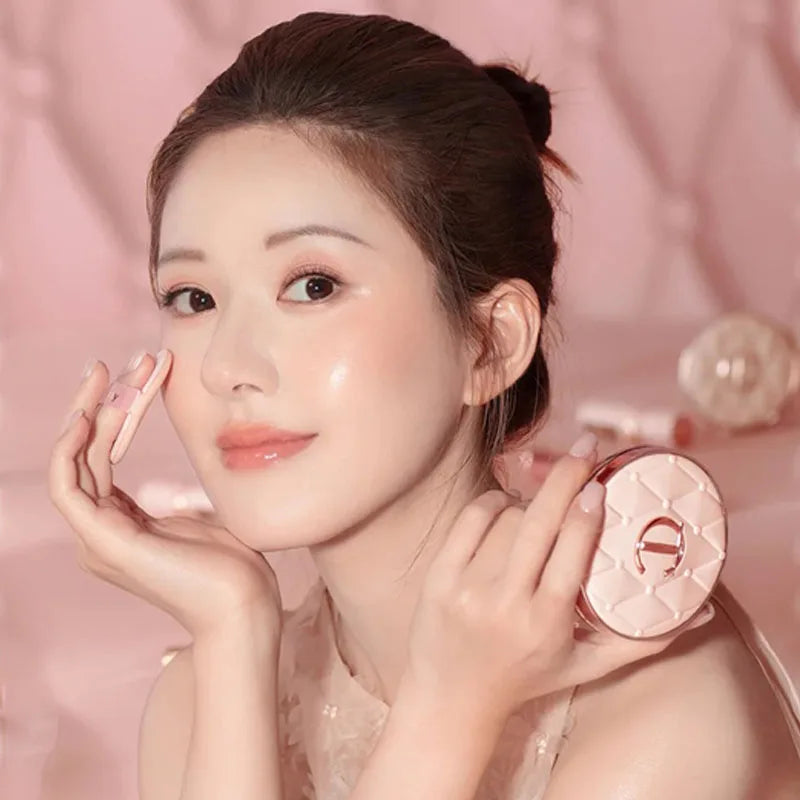 Tidesmit Charlotte Tilbury style air cushion foundation for full coverage moisturizing face makeup texture detail