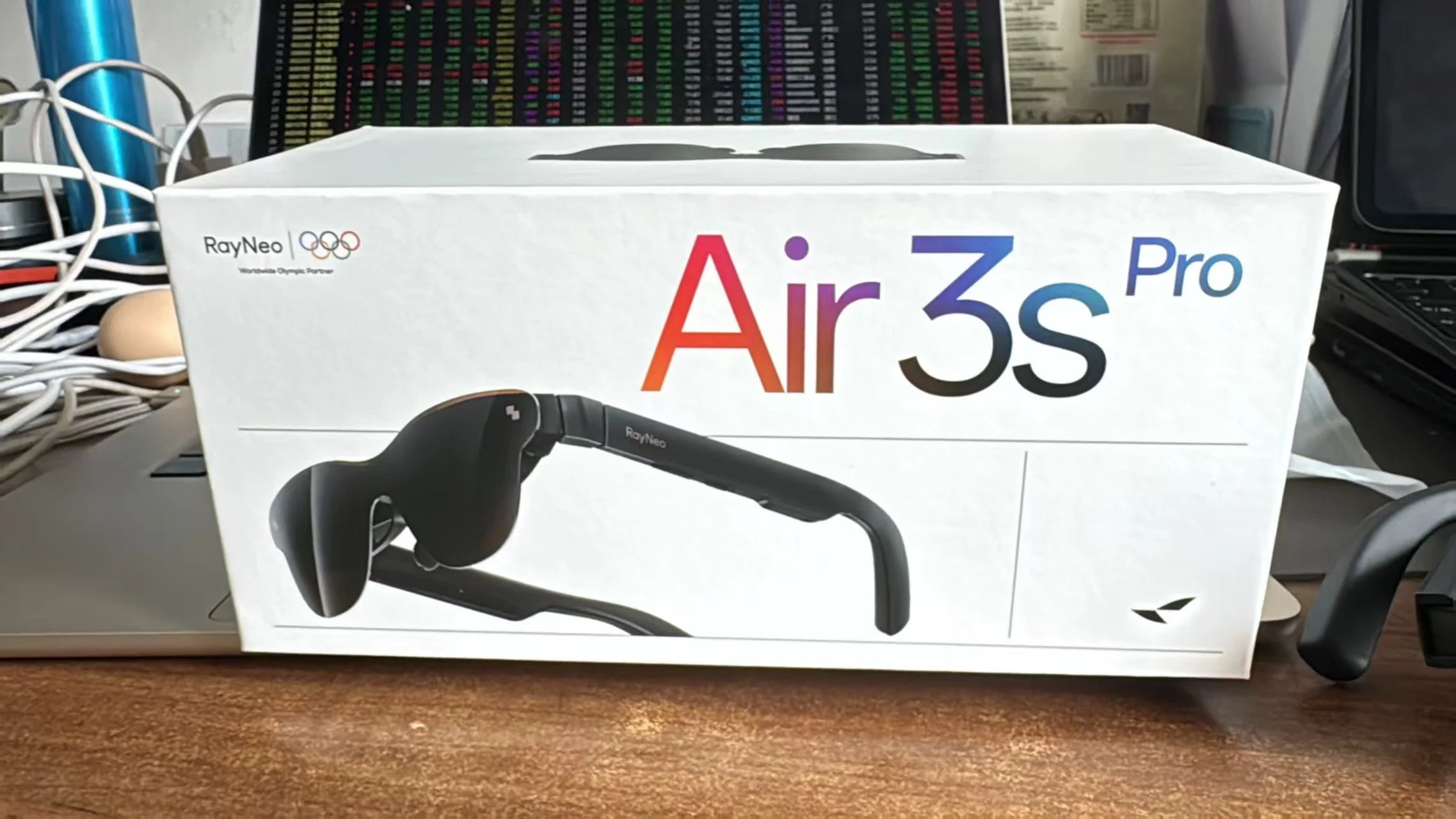 AR Glasses 135-Inch Private Cinema Display for Immersive Mobile Gaming Tidesmit