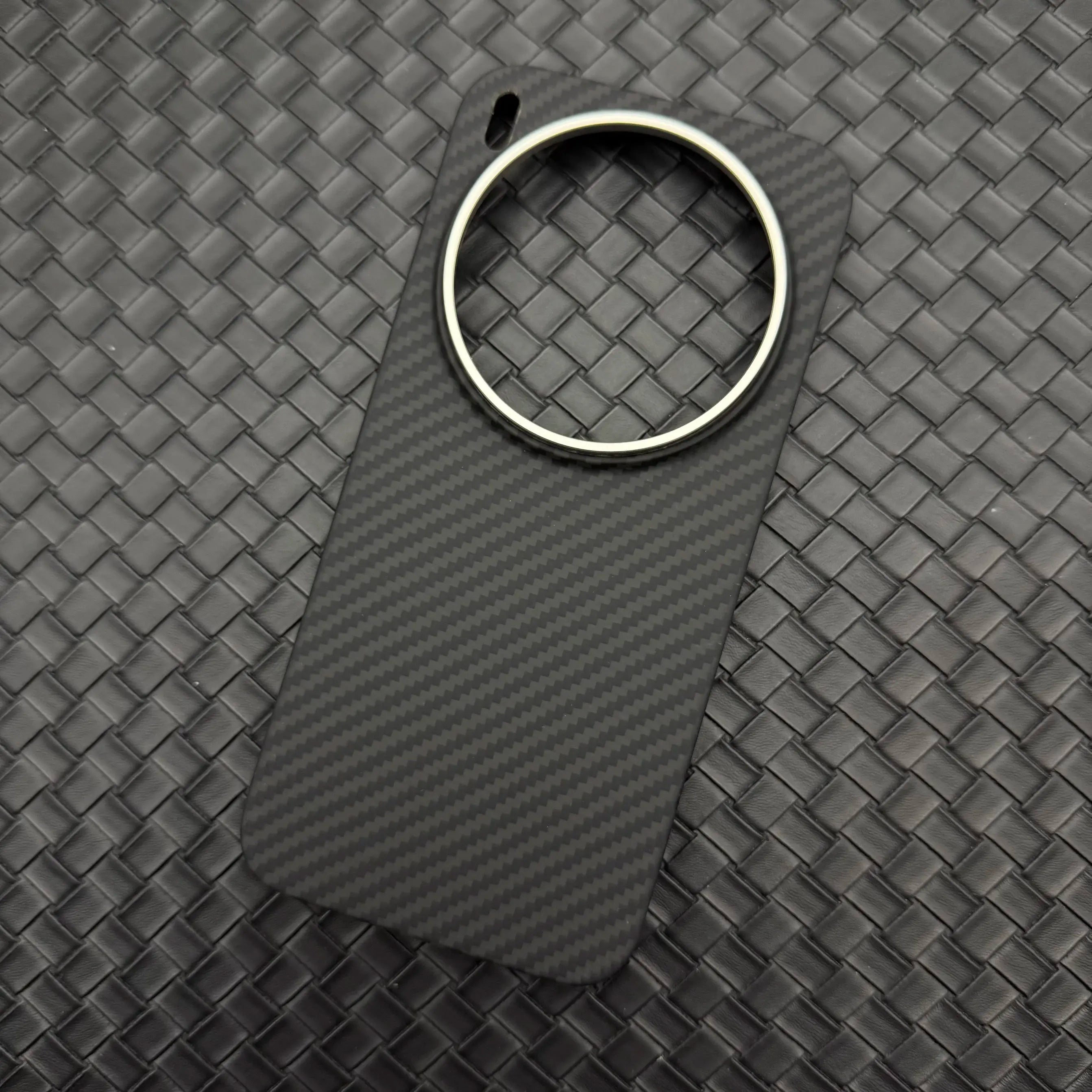 Vivo X300 Pro Aramid Fiber Case | Slim Military-Grade Magnetic Cover 1500d Tidesmit