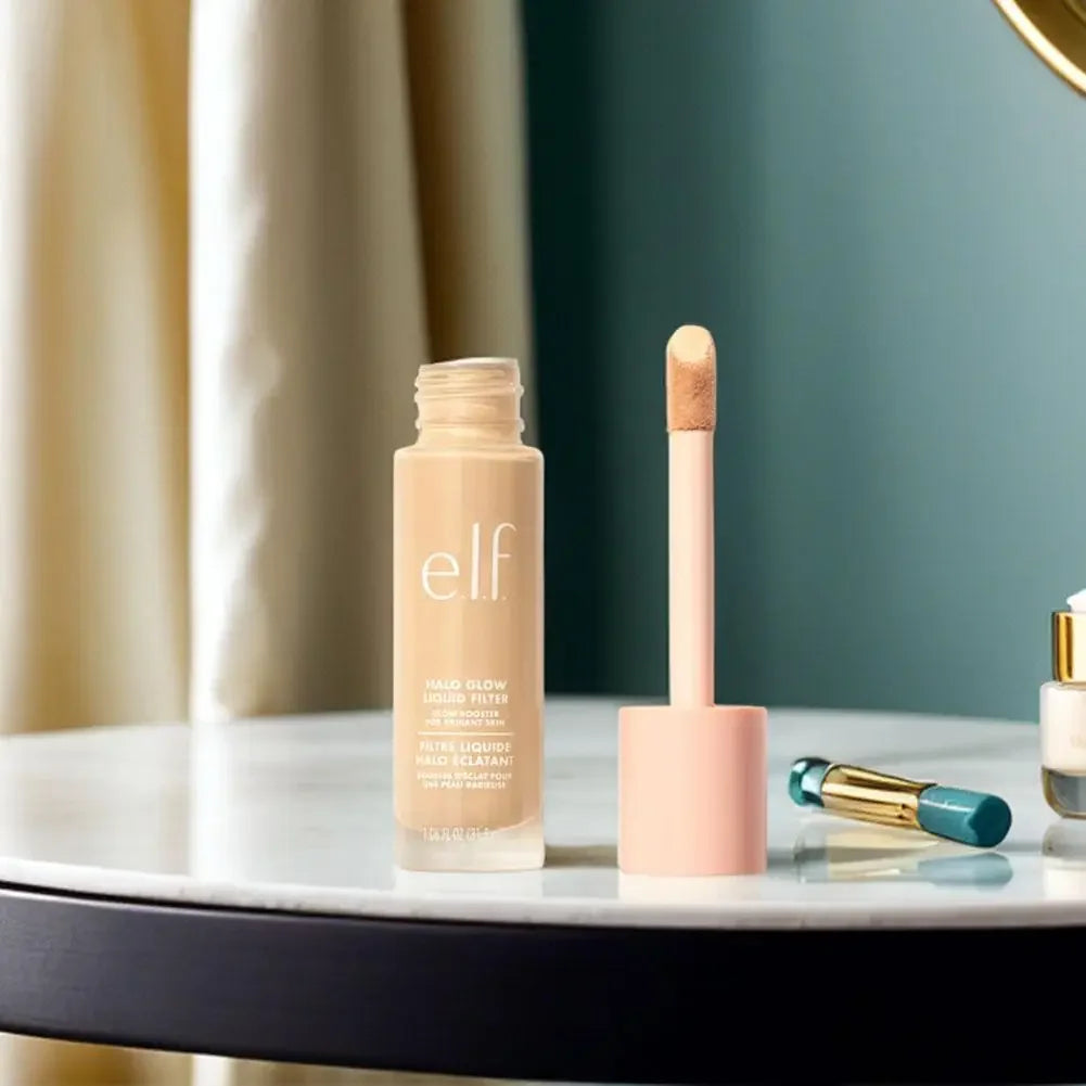 Tidesmit halo glow liquid filter highlighter and brightening makeup primer texture close-up for radiant face finish