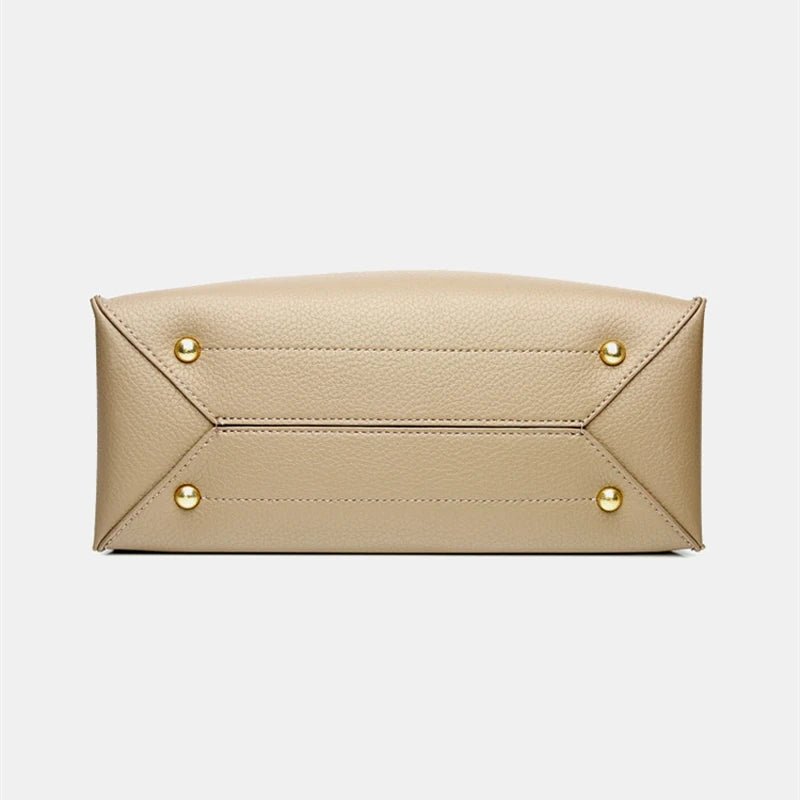 Premium Quality Luxury Brand Designer Leather Women Classic Handbag Solid Shoulder Bag For All Occasions