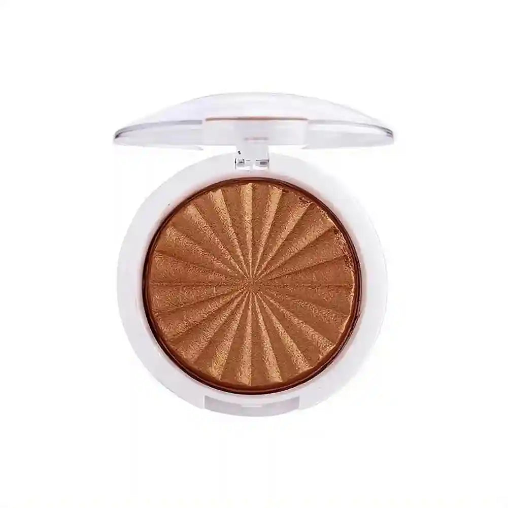 Tidesmit 3D pearlescent shimmer highlighter powder showing monochrome matte baking powder texture detail view