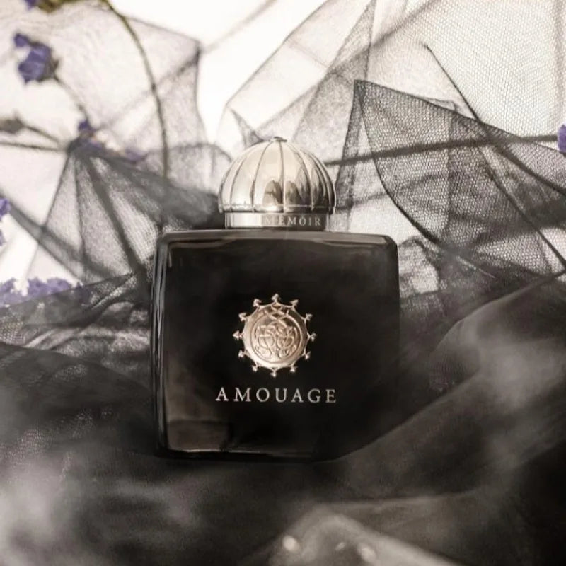 Amouage Memoir Women’s EDP, 100ml. Luxurious black bottle, floral oriental chypre scent. Long-lasting, sophisticated.