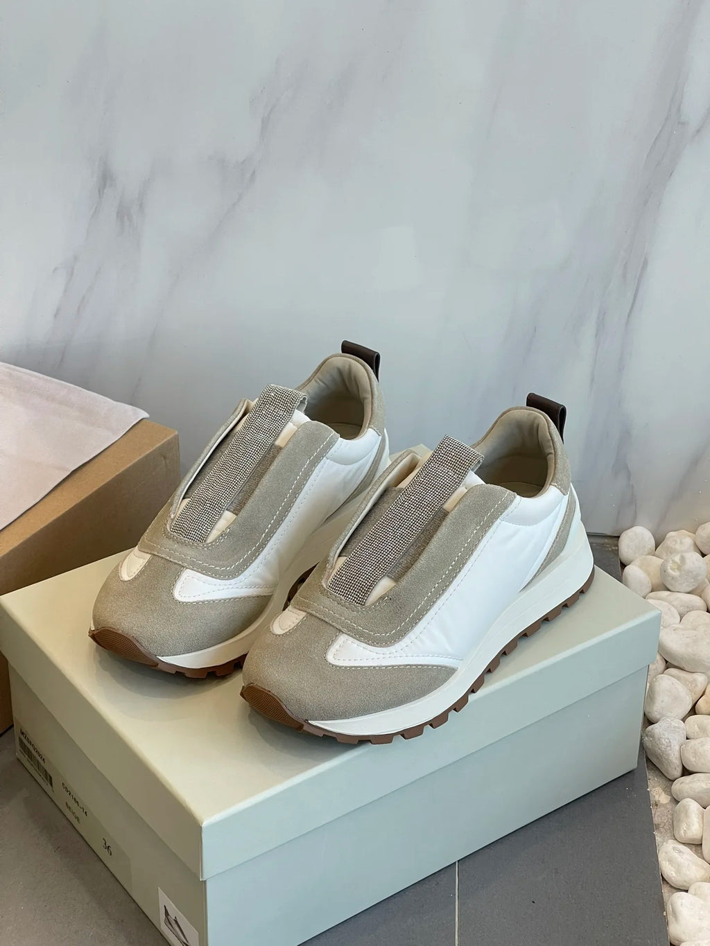 Women's Vulcanized Shoes Leather Beaded Slip-On Sneakers