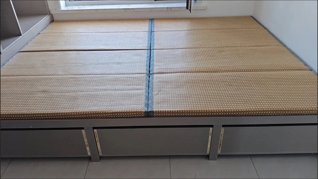 3cm/5cm Thick Japanese Style Folding Tatami Mattress with Artificial Rattan Surface Coir Core for Yoga Meditation Cooling Mat