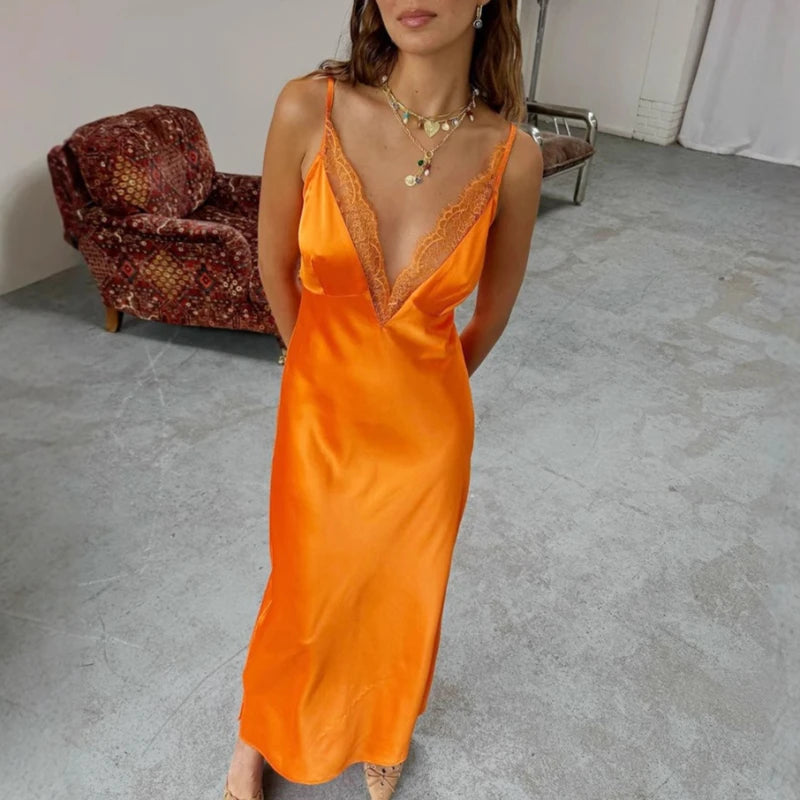 Tsiisd Contrast Lace V-Neck Camisole Long Dress Women's Sleeveless Slim Summer Beach Style Party Dress Female Halter Dress 2026