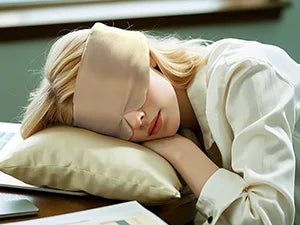 Silk Sleep Mask, Large Eye Cover for Sleeping, Comfortable and Pressure-Free Sleeping Masks for Women Men, Completely Blackout