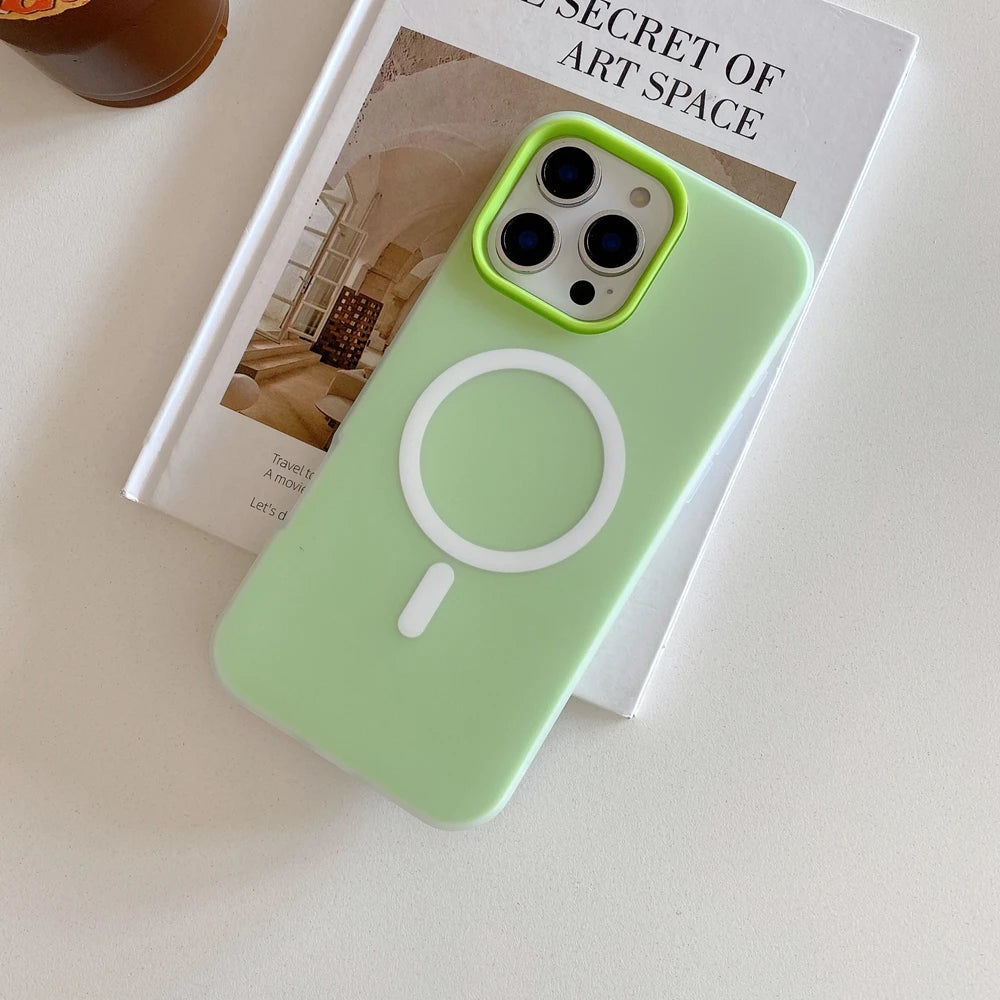 Magnetic Wireless Charging Phone Case for iPhone 16 - Slim Shock-Absorbing Cover Green Tidesmit