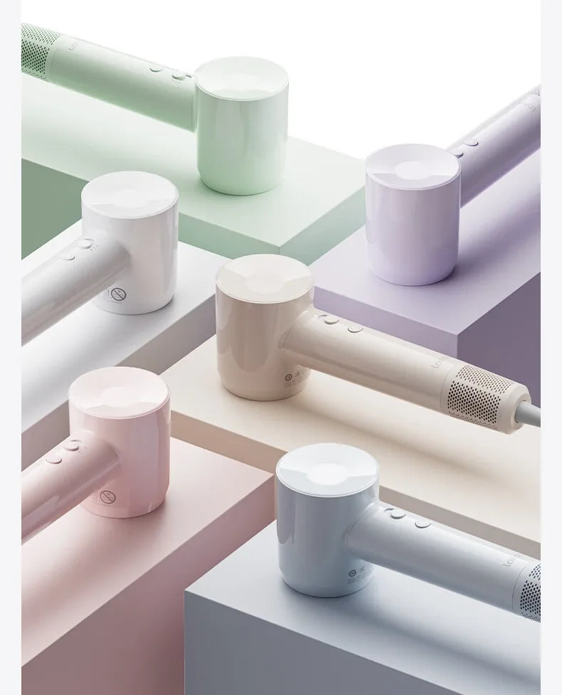 Six colorful, lightweight 345g high-speed hair dryers with quiet, intelligent constant-temperature drying technology.