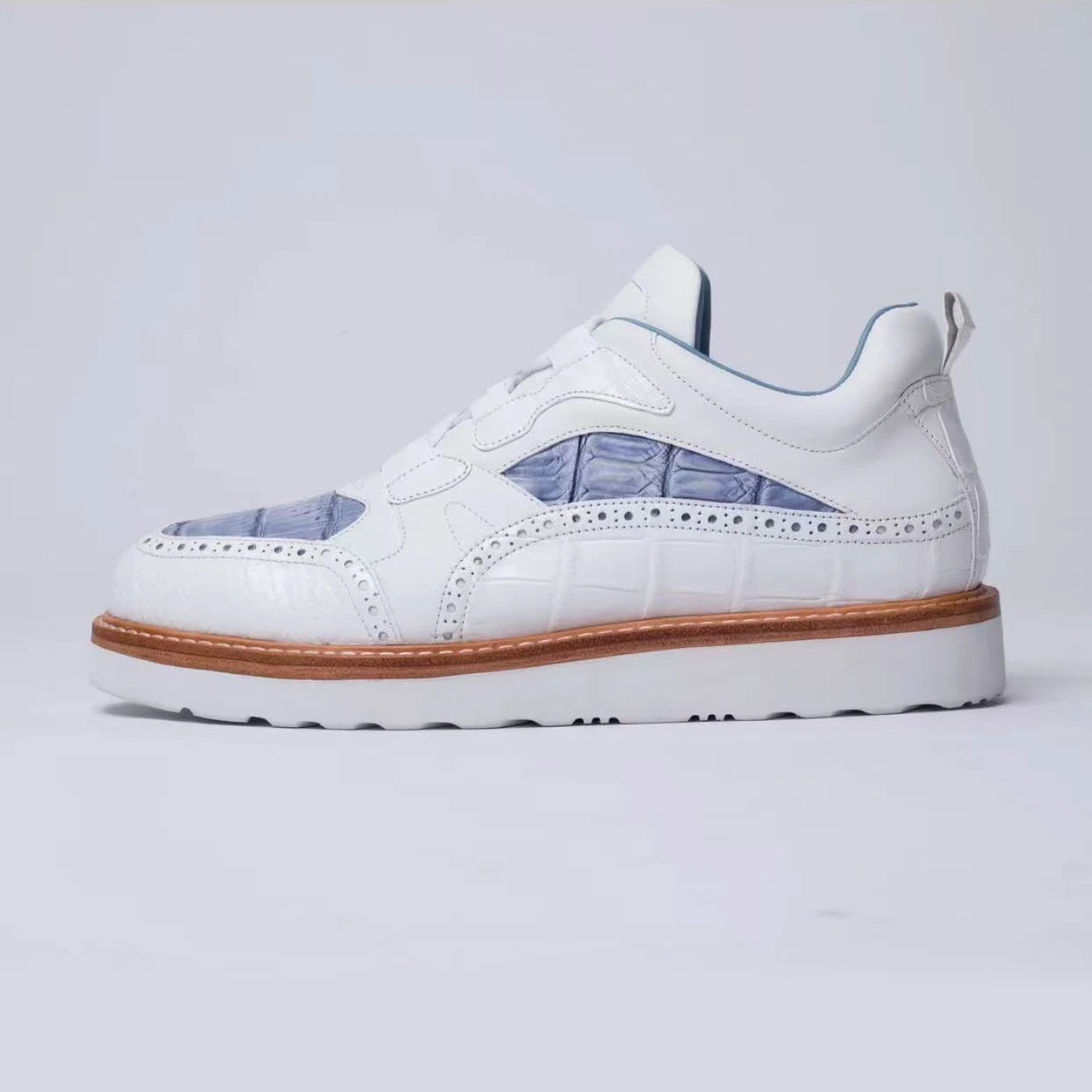 sanyeshechiping new men sports shoes male crocodile shoes white blue teo color men shoes fashion leisure running shoes