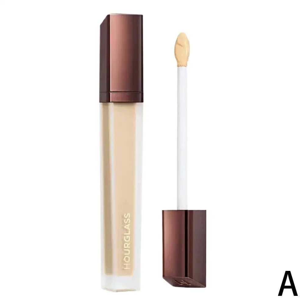 Tidesmit high coverage moisturizing concealer texture close-up for flawless acne mark and dark circle coverage
