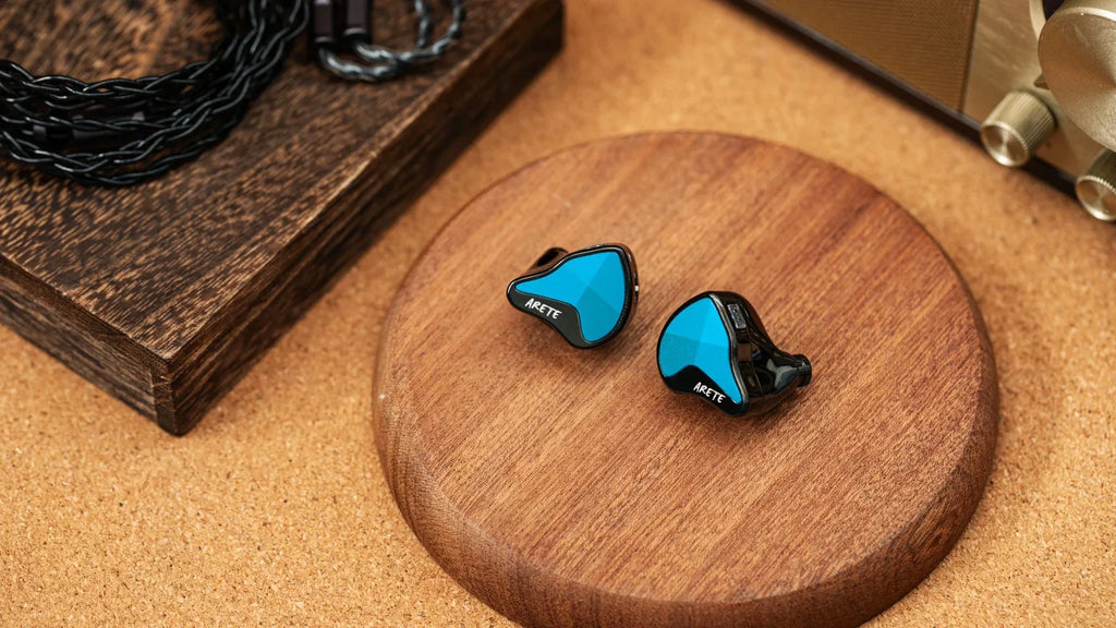 ZiiGaat Arete II Hybrid IEMs | 1DD+4BA Professional Monitors | Tidesmit Tidesmit