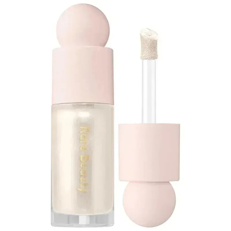 Tidesmit liquid highlighter bronzer contouring cream shimmer texture close-up for radiant glowing face makeup
