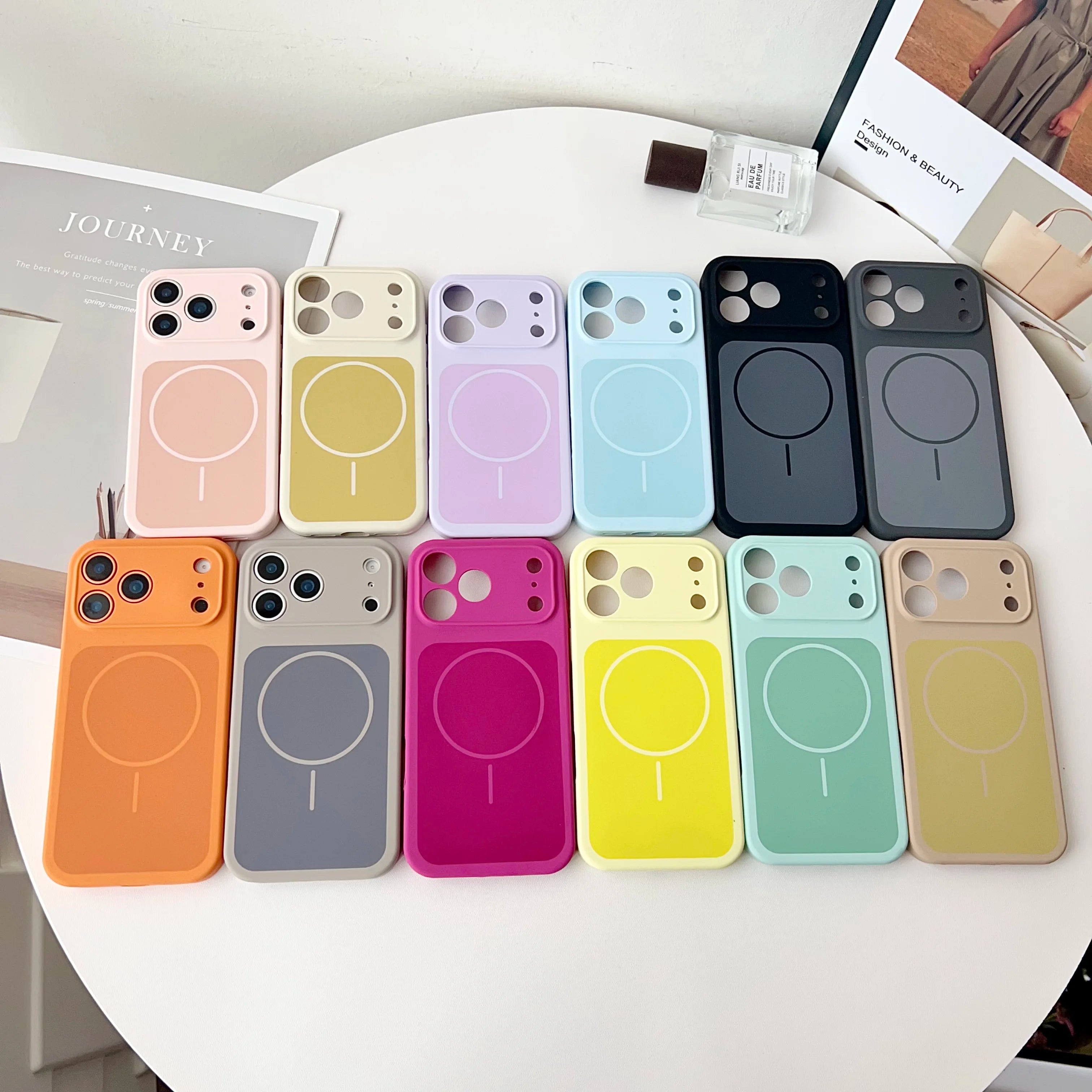 iPhone 17 Pro Max Magnetic Silicone Case - Shock-Absorbing Slim Cover Tidesmit