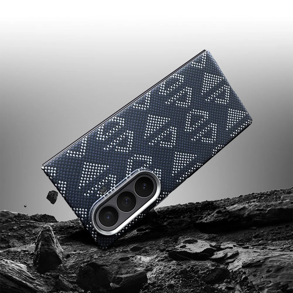 Galaxy Z Fold 7 Aramid Carbon Fiber Case with MagSafe Slim Fit Tidesmit