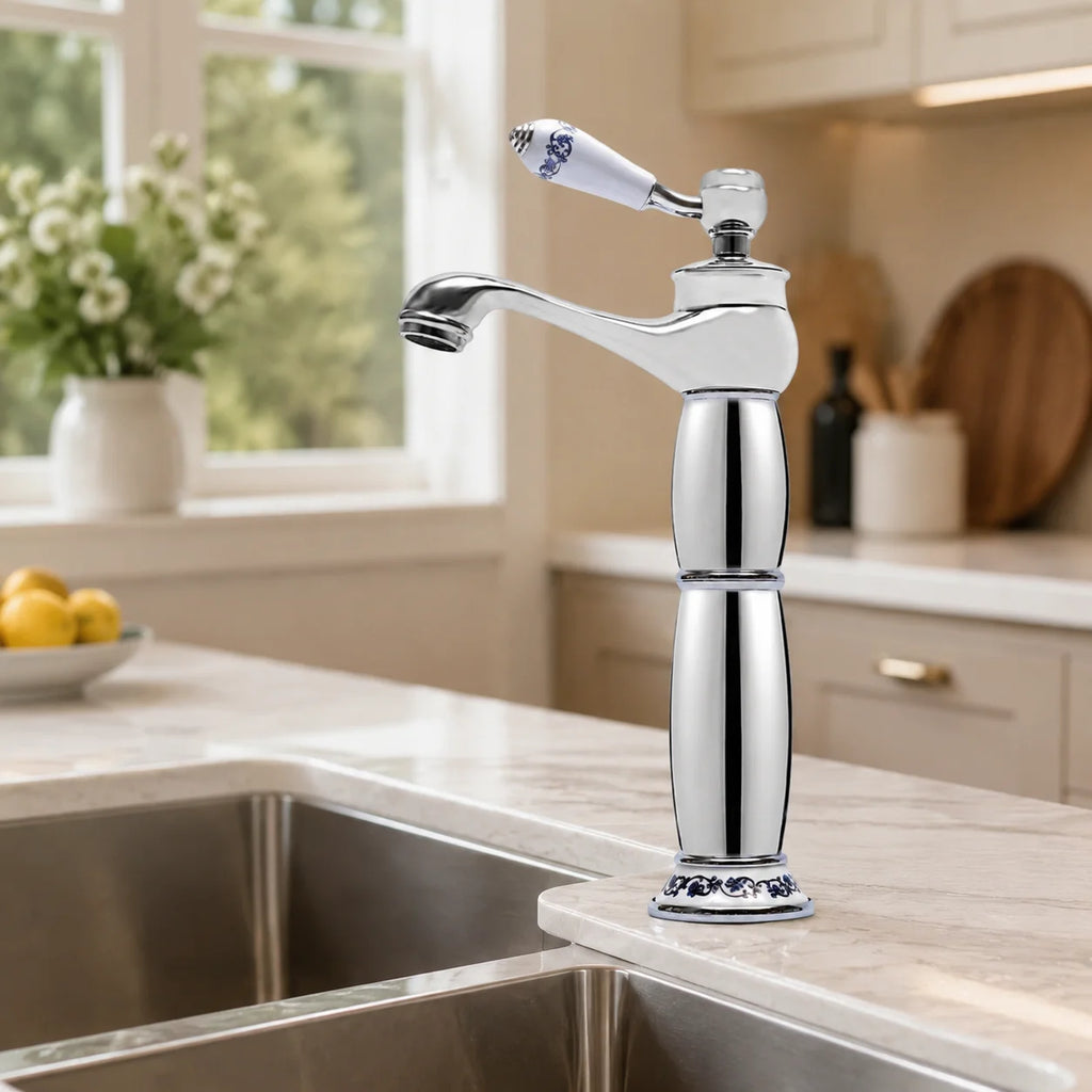 Solid Brass Silver Single-Handle Bathroom Faucet, Chrome-Plated Modern Deck Mount Basin Tap, 0.5-0.7MPa High-Pressure Cold/Hot Water Mixer