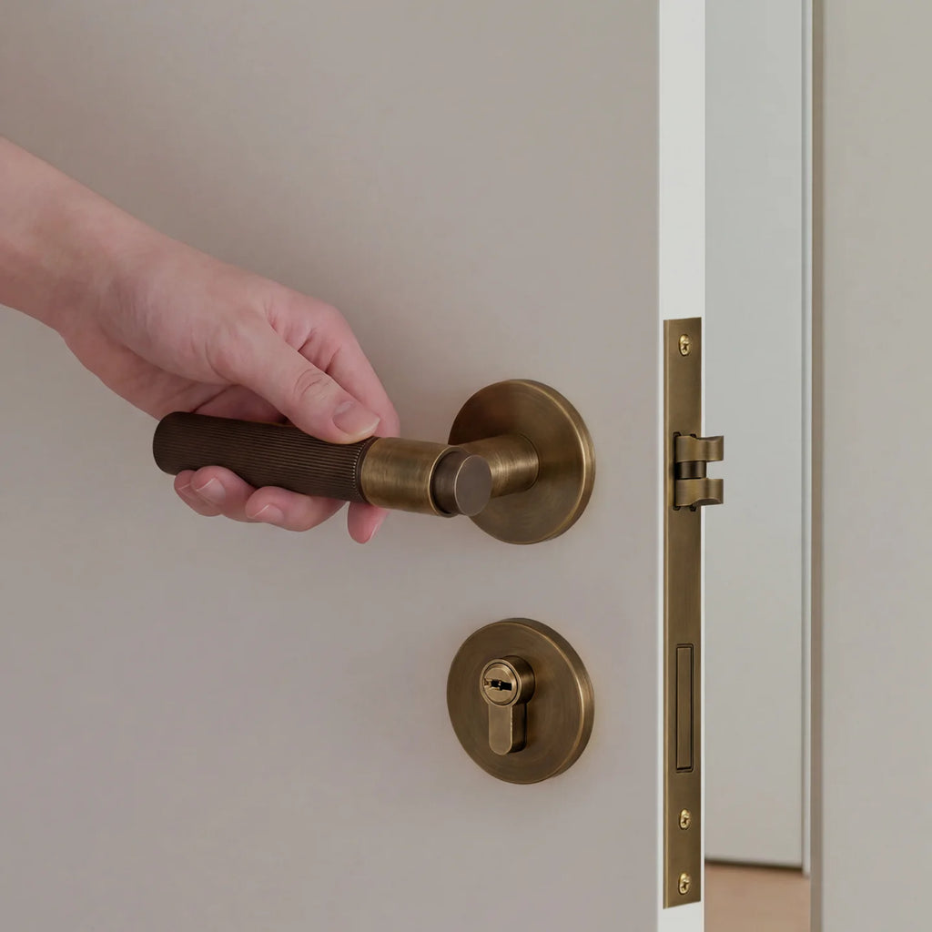 DOOROOM Brass Door Lock Set Modern Stripe Antique Bronze Interior Door Lock Decorative Lock Privacy Lock Passage Lock