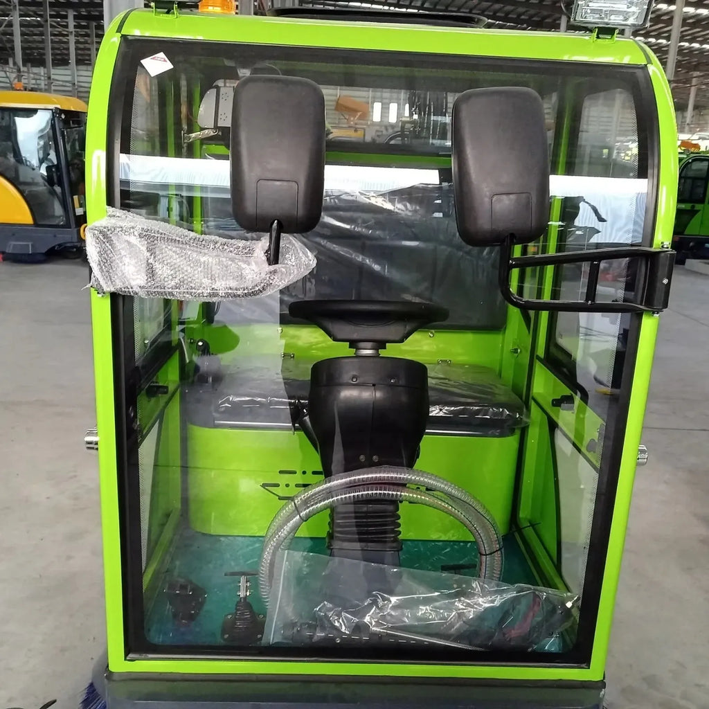 Tidesmit QK-989 Ride-on Electric Road Sweeper with 240L Trash Bin