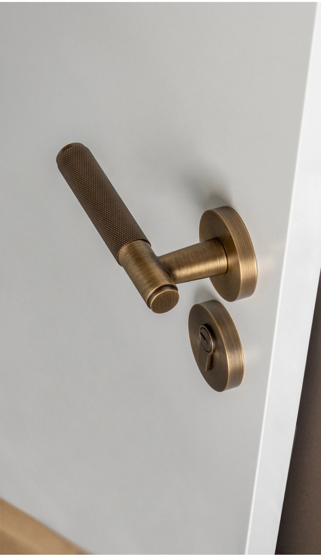 DOOROOM Brass Door Lock Set Modern Knurled Antique Bronze Interior Door Lock Decorative Lock Privacy Lock Passage Lock