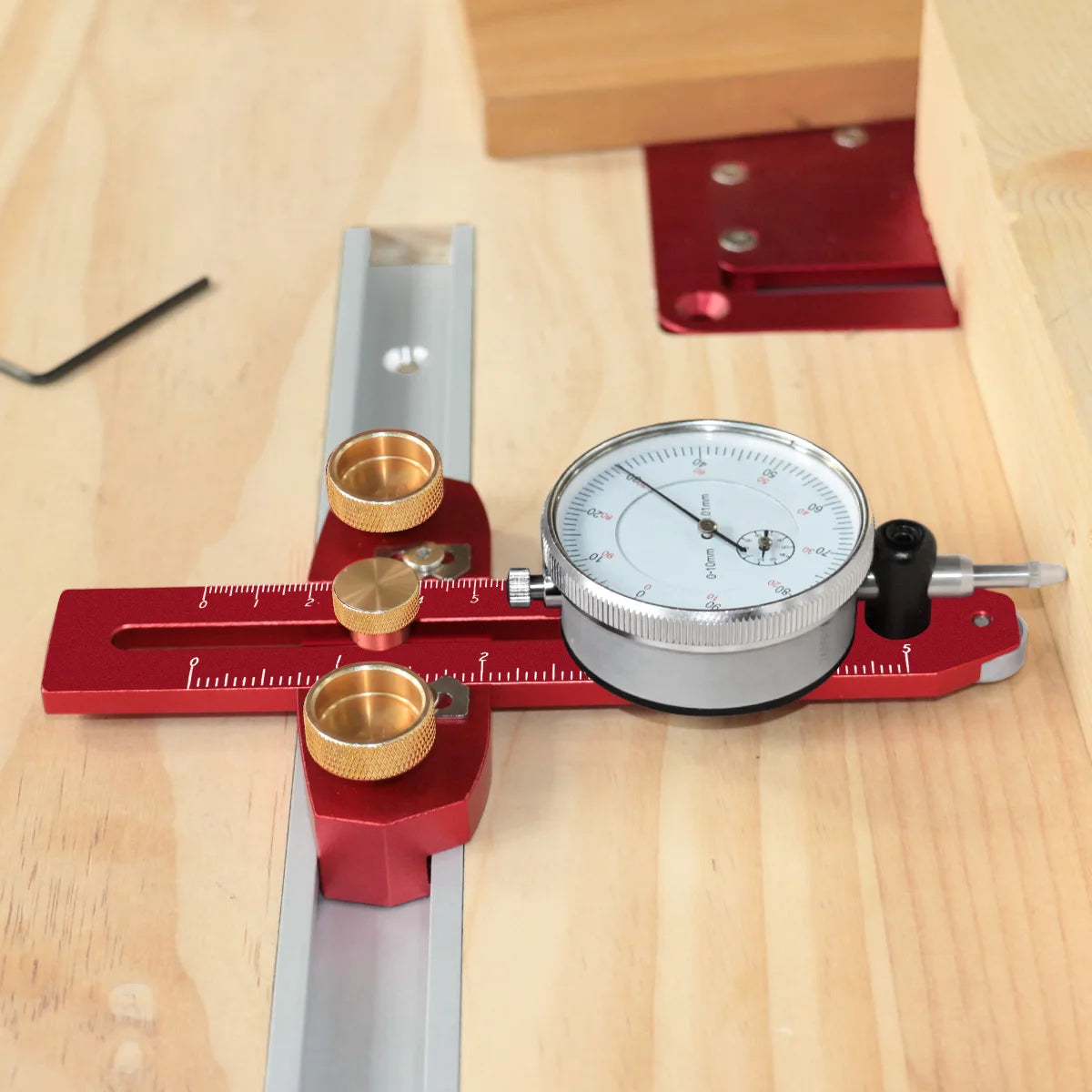 Table Saw Alignment Gauge Jig Guide with Dial Indicator For Aligning Calibrating Work Shop Machinery Like Table Saws Band Saws