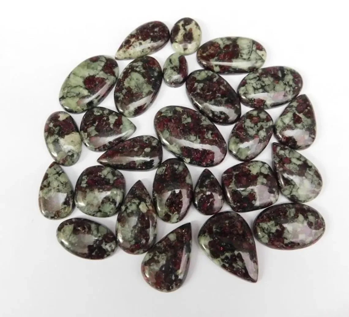 Loose gemstone cabochon lot of polished freeform cabochons, mottled green and burgundy red