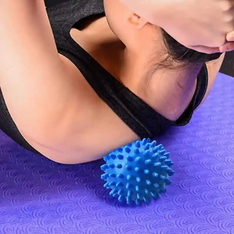 Spiky Massage Ball for Myofascial Release - 7.5cm Portable Wellness Tool Relaxation Treatment Tidesmit