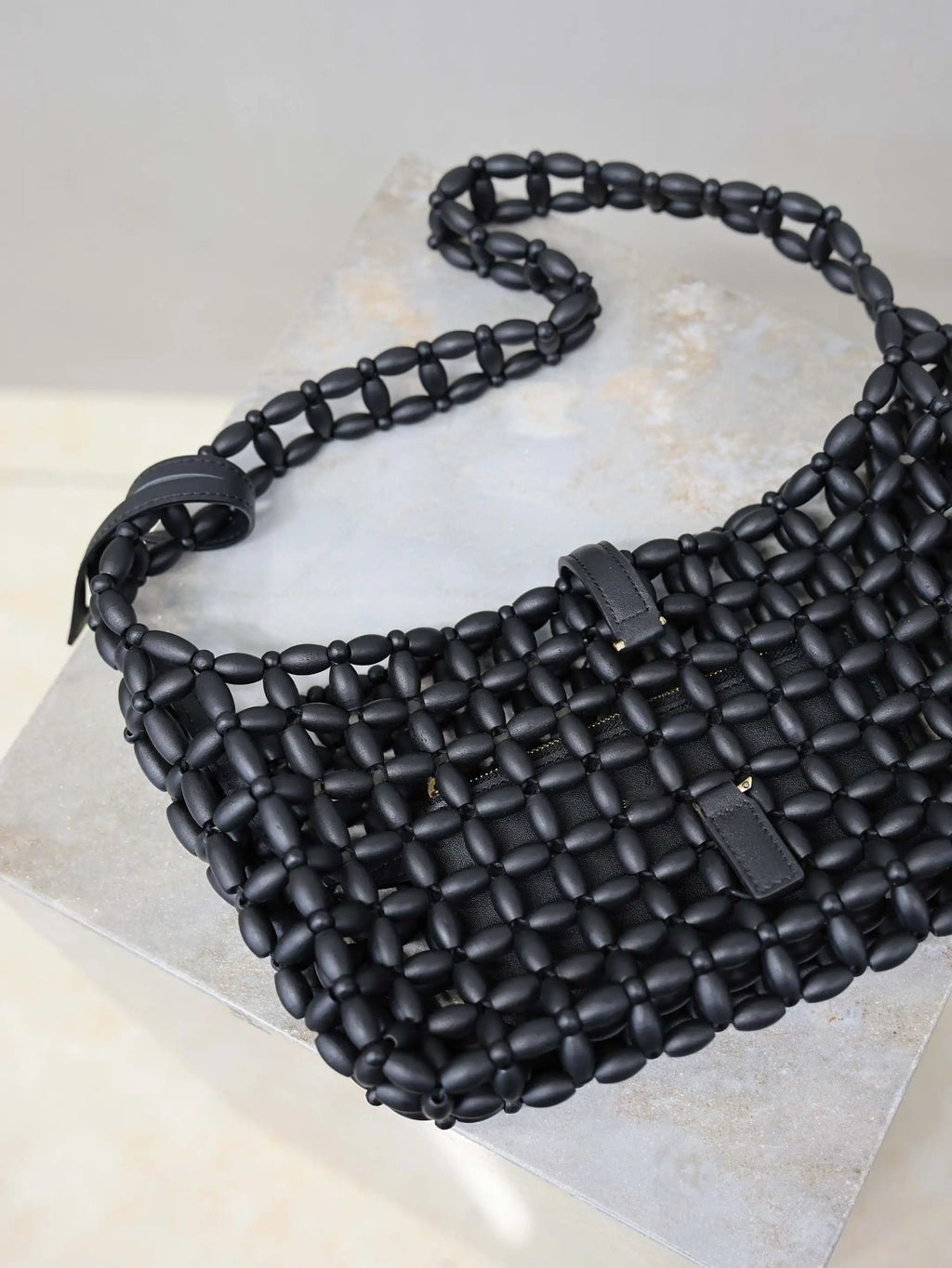 Summer New Women's Wooden Bead Hand Woven Bag Armpit Design Casual Versatile Beach Handbag for Stylish Beach Accessories