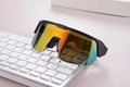 Tidesmit Bluetooth Cycling Glasses with Spatial Audio - Black Chrome golden Tidesmit