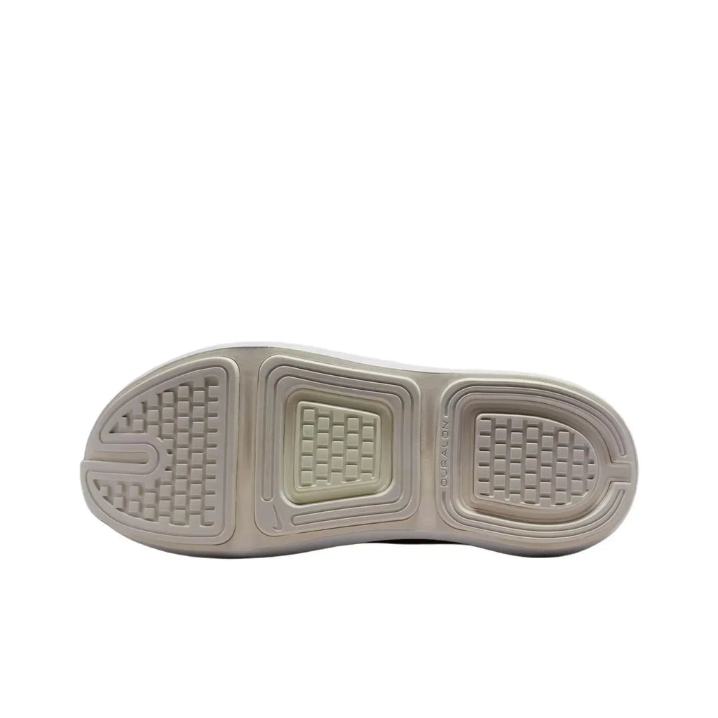 IF5001-005 Nike Comfort Ride EasyOn: Versatile, Fresh, and Minimalist Air-Cushioned Supportive Unisex Running Shoes